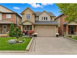 198 Springvalley Crescent  Hamilton, ON L9C 0B4