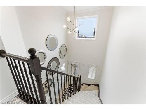 198 Springvalley Crescent, Hamilton, ON - Indoor Photo Showing Other Room