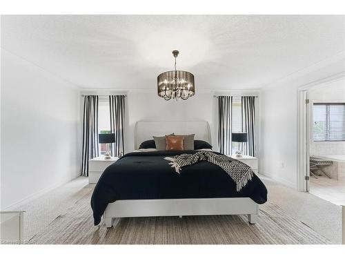 198 Springvalley Crescent, Hamilton, ON - Indoor Photo Showing Bedroom