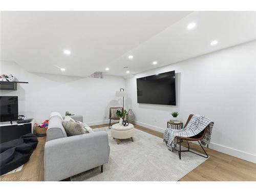 198 Springvalley Crescent, Hamilton, ON - Indoor