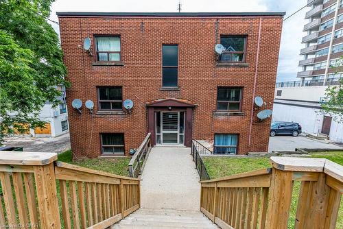 404-118 St. Joseph'S Drive, Hamilton, ON - Outdoor With Exterior