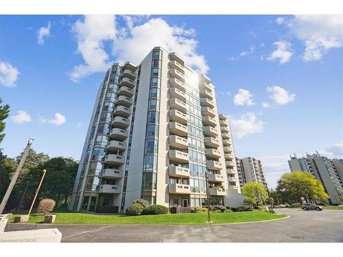 1007-5090 Pinedale Avenue  Burlington, ON L7L 5V8