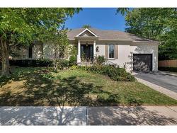 2448 Bridge Road  Oakville, ON L6L 5C2