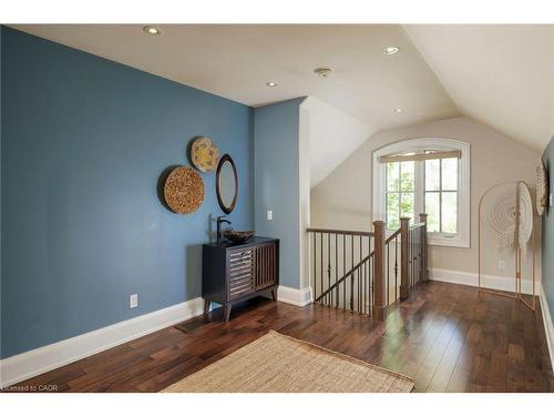 2448 Bridge Road, Oakville, ON - Indoor Photo Showing Other Room