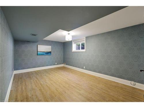 2448 Bridge Road, Oakville, ON - Indoor Photo Showing Other Room