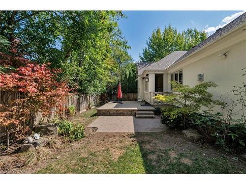 2448 Bridge Road, Oakville, ON - Outdoor