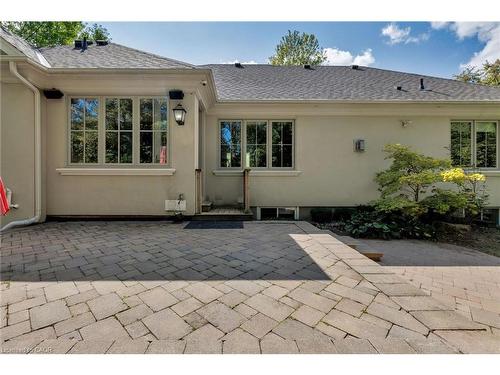 2448 Bridge Road, Oakville, ON - Outdoor