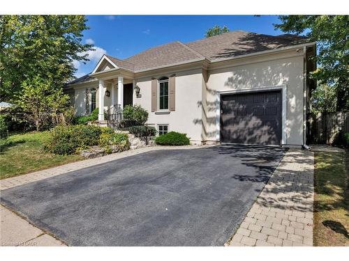 2448 Bridge Road, Oakville, ON - Outdoor