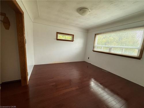 862 West 5Th Street, Hamilton, ON - Indoor Photo Showing Other Room