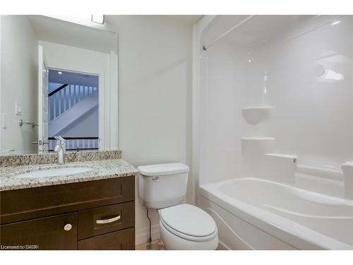 43 Woolwich Street, Kitchener, ON - Indoor Photo Showing Bathroom