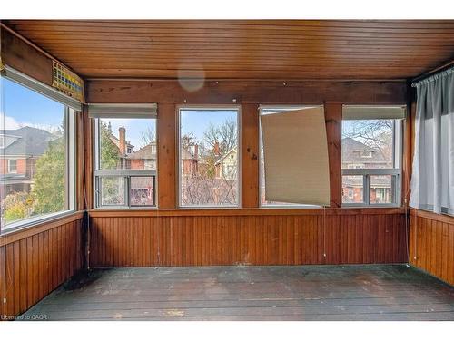 91 Spadina Avenue, Hamilton, ON -  Photo Showing Other Room