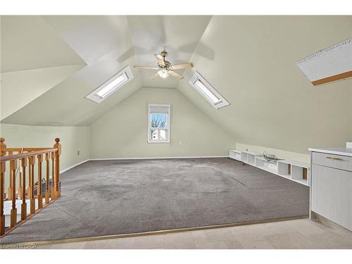 91 Spadina Avenue, Hamilton, ON - Indoor Photo Showing Other Room