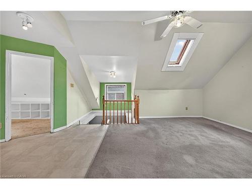 91 Spadina Avenue, Hamilton, ON - Indoor Photo Showing Other Room