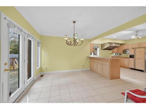 5089 Forest Hill Drive, Mississauga, ON - Indoor