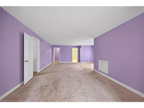 5089 Forest Hill Drive, Mississauga, ON - Indoor Photo Showing Other Room