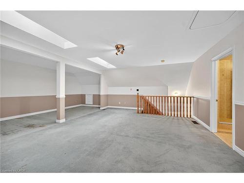 5089 Forest Hill Drive, Mississauga, ON - Indoor Photo Showing Other Room