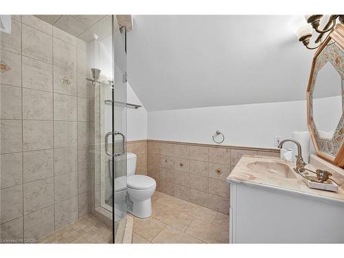 5089 Forest Hill Drive, Mississauga, ON - Indoor Photo Showing Bathroom