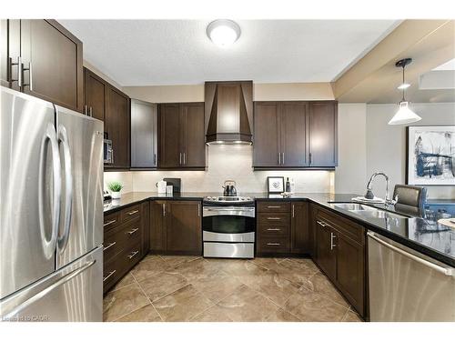 100 Fall Fair Way, Binbrook, ON - Indoor Photo Showing Kitchen With Upgraded Kitchen