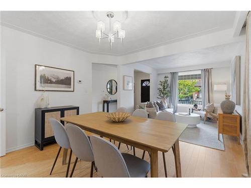 70 Rosemont Avenue, Hamilton, ON - Indoor Photo Showing Dining Room