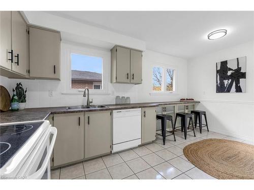 3096 Palmer Drive, Burlington, ON - Indoor Photo Showing Kitchen With Double Sink