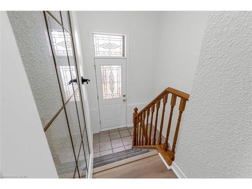 3096 Palmer Drive, Burlington, ON - Indoor Photo Showing Other Room