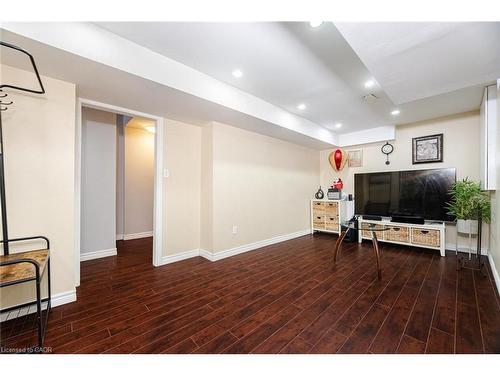 34 Chipmunk Crescent, Brampton, ON - Indoor