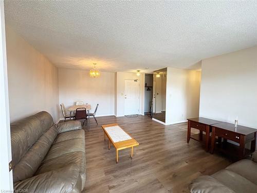 503-300 Keats Way, Waterloo, ON - Indoor Photo Showing Living Room