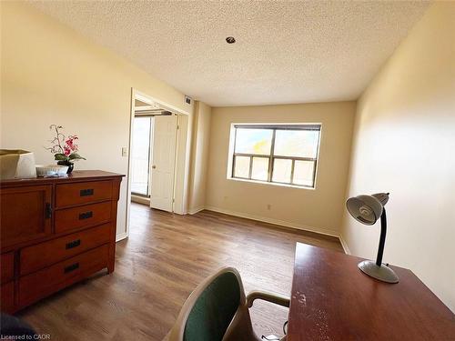 503-300 Keats Way, Waterloo, ON - Indoor