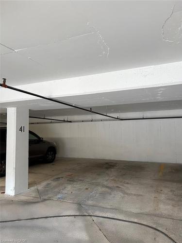 503-300 Keats Way, Waterloo, ON - Indoor Photo Showing Garage