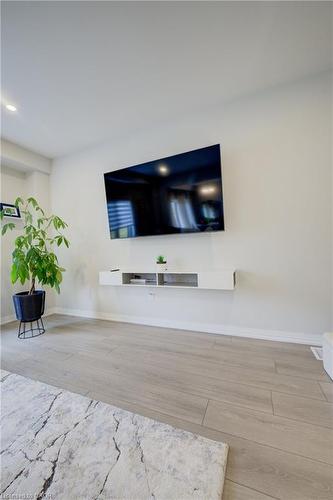 36 Alicia Crescent, Thorold, ON - Indoor