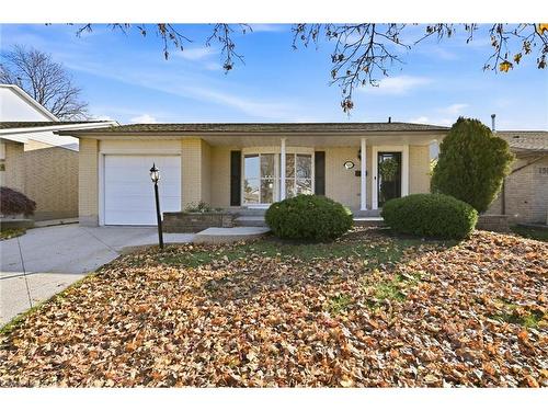 123 Athenia Drive, Stoney Creek, ON - Outdoor With Facade