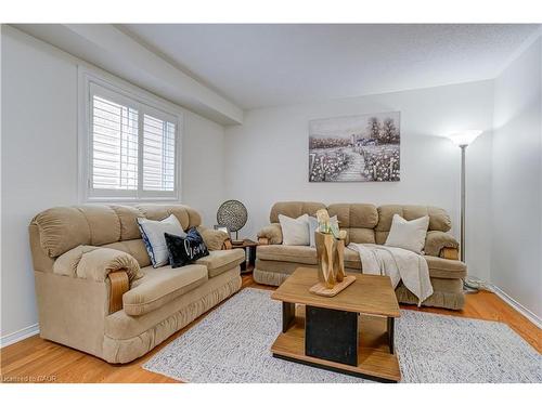 61 Cedarwood Crescent, Brampton, ON - Indoor Photo Showing Living Room