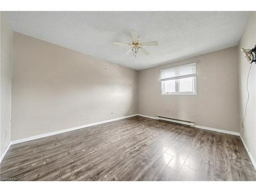916 Woodbine Avenue, Greater Sudbury, ON - Indoor Photo Showing Other Room