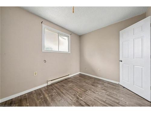 916 Woodbine Avenue, Greater Sudbury, ON - Indoor Photo Showing Other Room