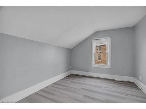 201-57 Beverly Street, Cambridge, ON - Indoor Photo Showing Other Room