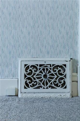 27 Barons Avenue N, Hamilton, ON - Outdoor