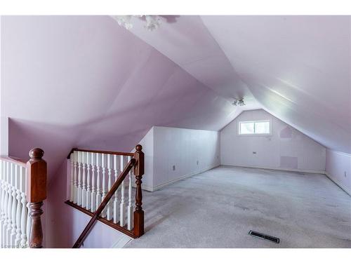 27 Barons Avenue N, Hamilton, ON - Indoor Photo Showing Other Room