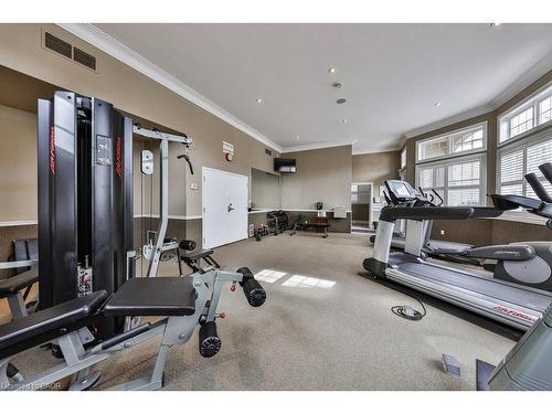 113-2035 Appleby Line, Burlington, ON - Indoor Photo Showing Gym Room