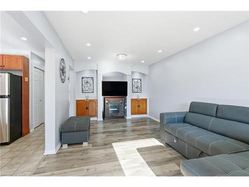 2 Racalmuto Street, Hamilton, ON - Indoor Photo Showing Living Room