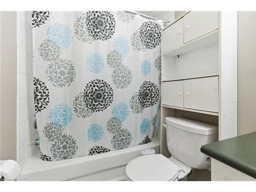 2 Racalmuto Street, Hamilton, ON - Indoor Photo Showing Bathroom