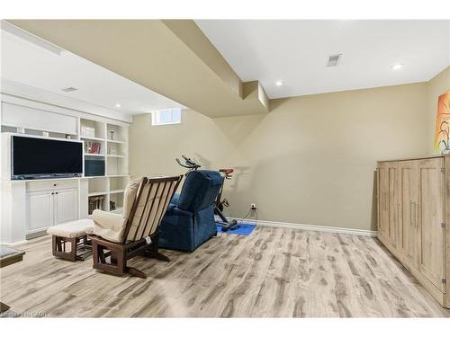 2 Racalmuto Street, Hamilton, ON - Indoor