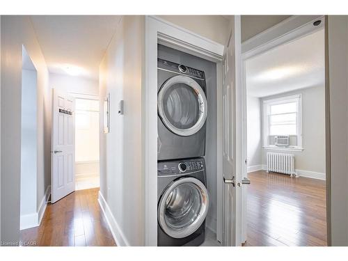 14-366 John Street S, Hamilton, ON - Indoor Photo Showing Laundry Room