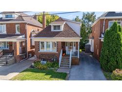 73 Kenilworth Avenue S Hamilton, ON L8K 2T1