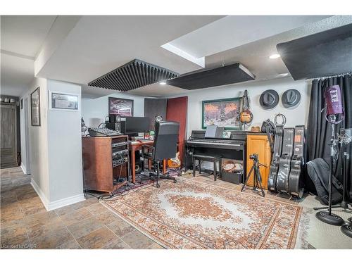 73 Kenilworth Avenue S, Hamilton, ON - Indoor