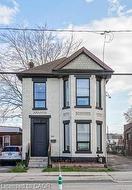 Upper-360 Cannon Street E Hamilton, ON L8L 2C2