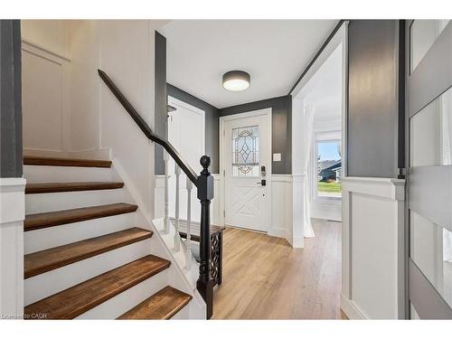 3 Alona Avenue, Cambridge, ON - Indoor Photo Showing Other Room