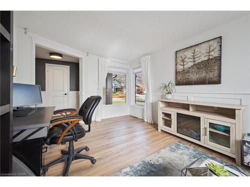 3 Alona Avenue, Cambridge, ON - Indoor Photo Showing Other Room