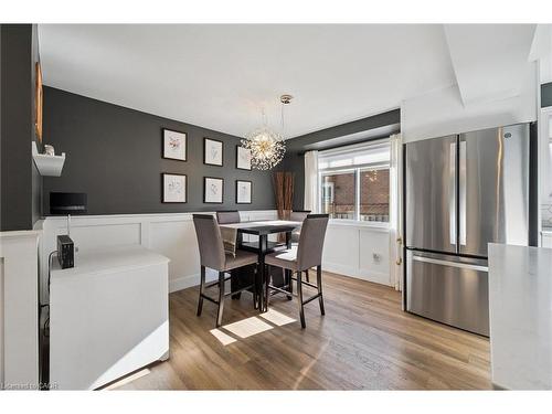 3 Alona Avenue, Cambridge, ON - Indoor Photo Showing Dining Room