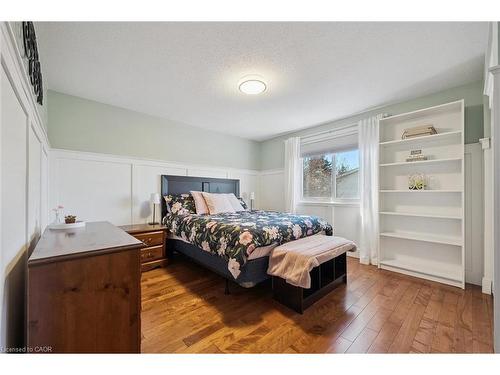 3 Alona Avenue, Cambridge, ON - Indoor Photo Showing Bedroom