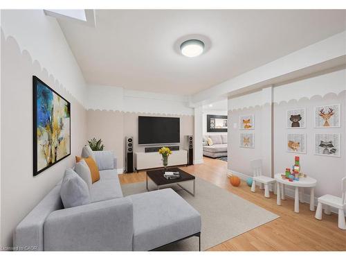 3 Alona Avenue, Cambridge, ON - Indoor Photo Showing Living Room